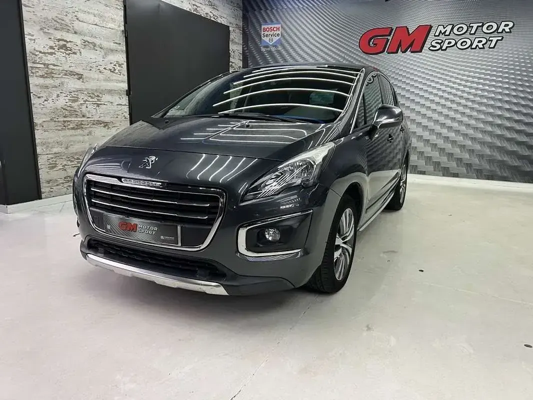 Usado Peugeot 3008 Style 114 CV (83 kW) 2014 Gris Familiar