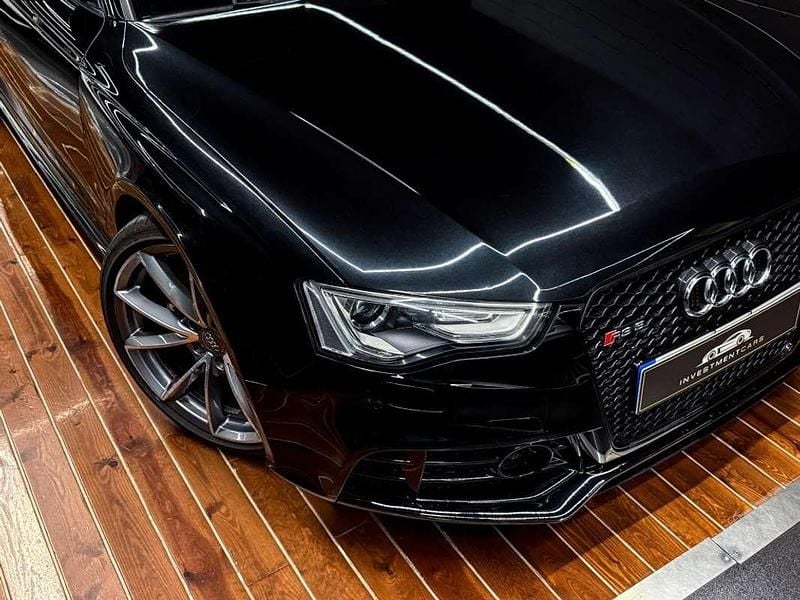 Usado Audi RS5 Sport 450 CV (330 kW) 2013 Negro Coupe