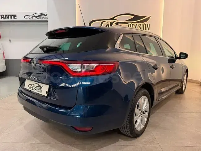 Usado Renault Mégane Life 115 CV (84 kW) 2020 Azul