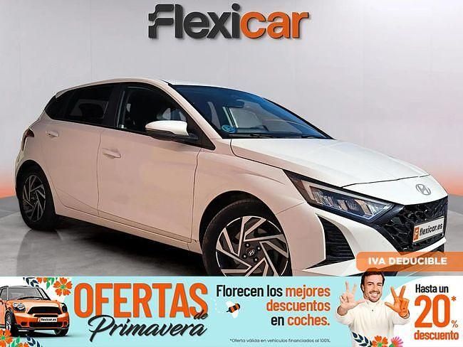 Usado Hyundai i20 100 CV (73 kW) 2024 Blanco Berlina