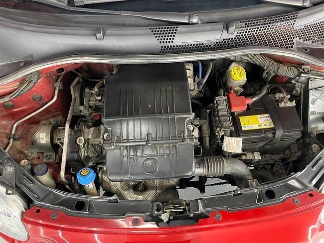 Usado Fiat 500 Lounge 69 CV (50 kW) 2014 Rojo Utilitario