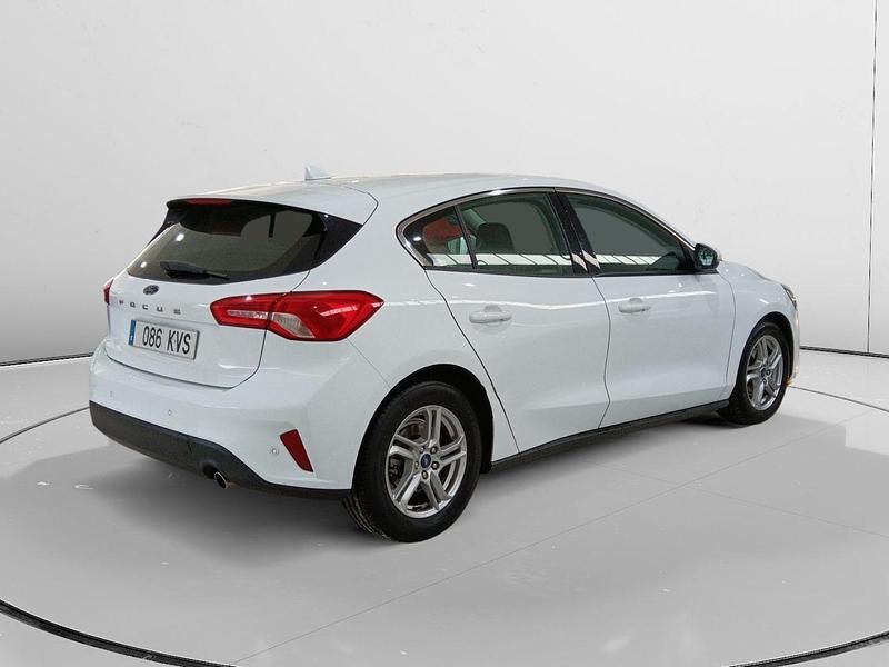 Usado Ford Focus Trend+ 120 CV (88 kW) 2019 Blanco Berlina
