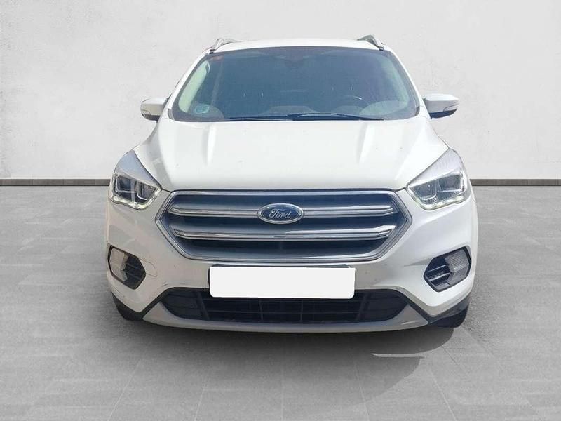 Usado Ford Kuga Trend+ 120 CV (88 kW) 2019 Blanco SUV