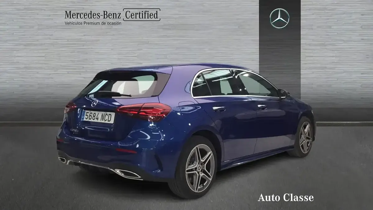 Usado Mercedes A250 218 CV (160 kW) 2025 Azul Berlina