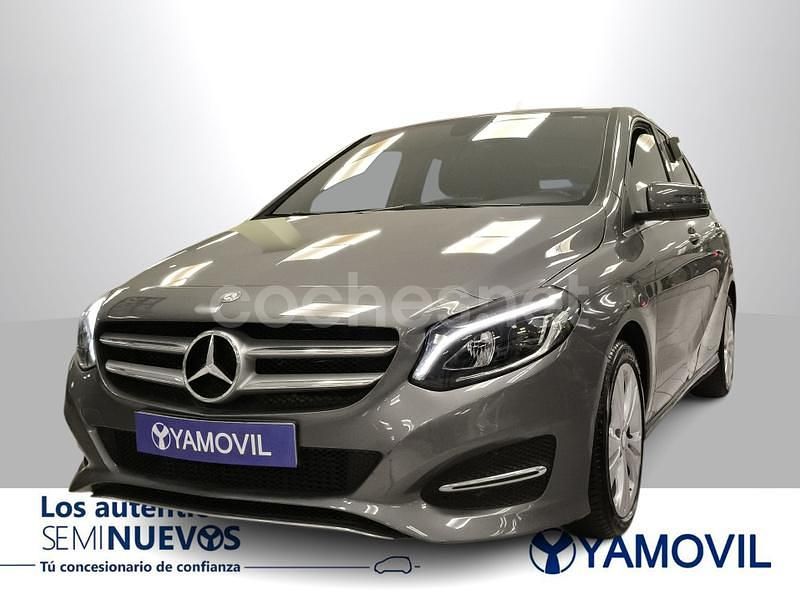 Gris / plata Usado 2015 Mercedes B180 Monovolumen | 16.950 € (Precio justo) - Imagen 1/4