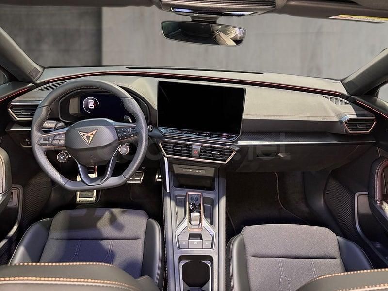 Usado Cupra Formentor 150 CV (110 kW) 2025 Gris / plata SUV