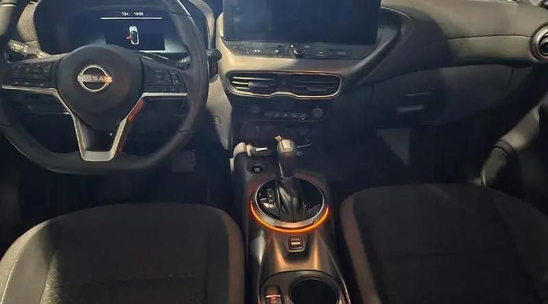 Usado Nissan Juke N-Connecta 155 CV (114 kW) 2025 Diamond silver metalizado SUV