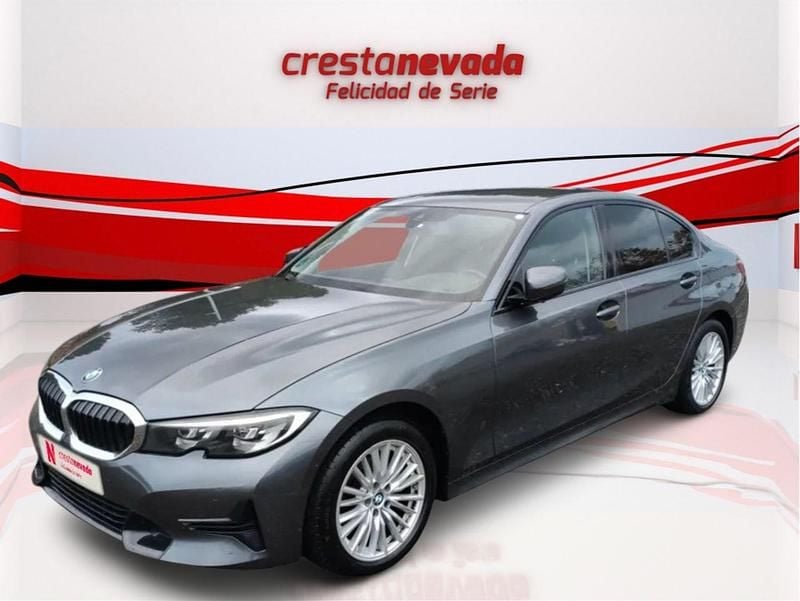Gris Usado 2022 BMW 318 Comfort Edition Berlina | 28.500 € (Buen precio) - Imagen 1/4
