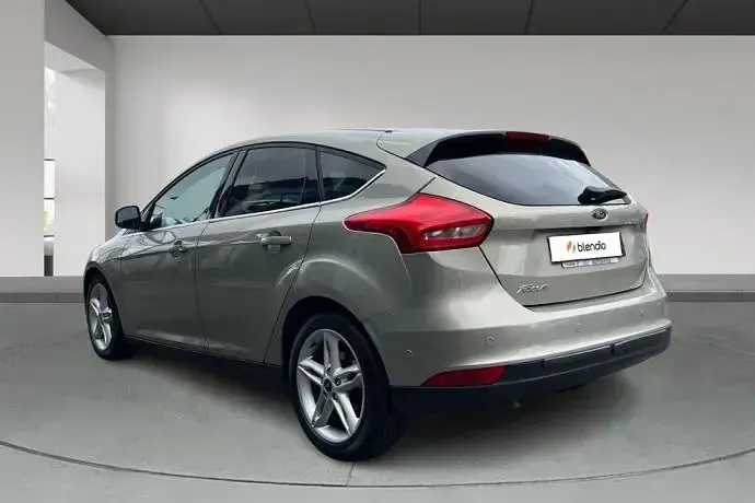 Usado Ford Focus Titanium 120 CV (88 kW) 2016