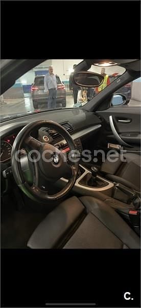Usado BMW 118 129 CV (94 kW) 2006 Negro Utilitario
