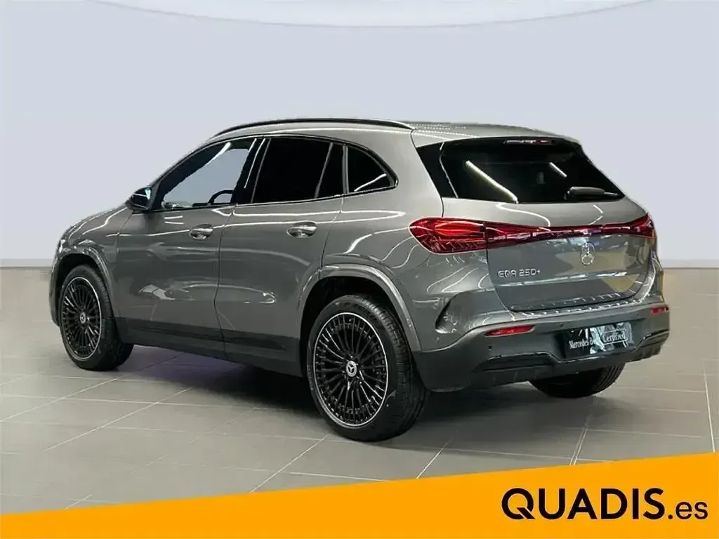 Nuevo Mercedes EQA250+ 139 kW (190 CV) 2025 Gris SUV