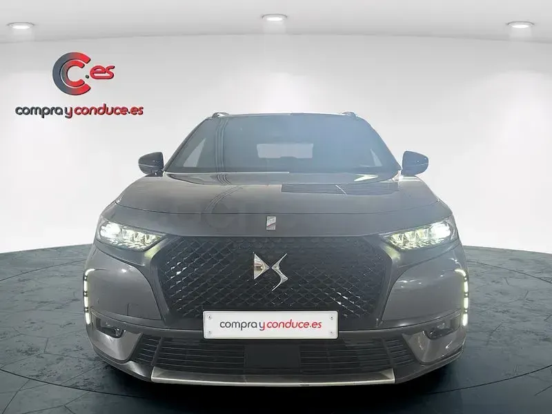 Usado DS Automobiles DS7 Crossback Performance 225 CV (165 kW) 2022 Gris / plata SUV
