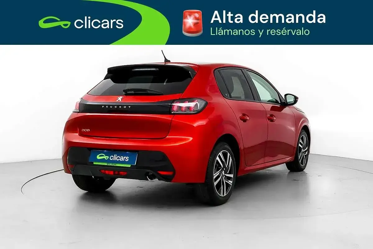 Usado Peugeot 208 Allure 102 CV (75 kW) 2020 Rojo Utilitario