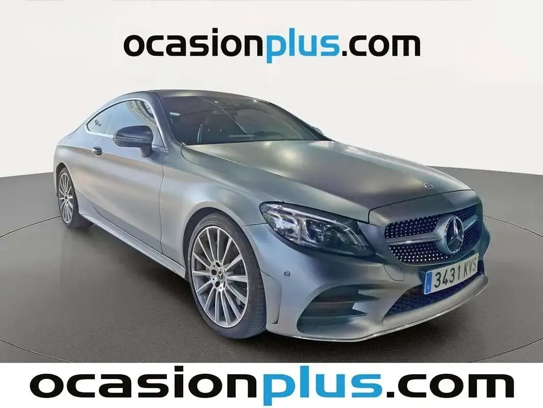 Usado Mercedes C300 258 CV (189 kW) 2019 Gris Coupe