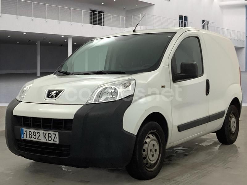 Blanco Usado 2017 Peugeot Bipper Access Van | 4800 € (Precio justo) - Imagen 1/4