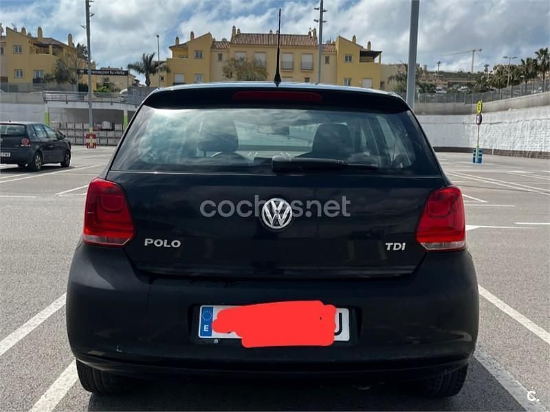 Usado VW Polo Advance 75 CV (55 kW) 2012 Negro Utilitario