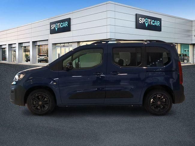 Usado Fiat e-Doblò 100 kW (136 CV) 2023 Azul Monovolumen