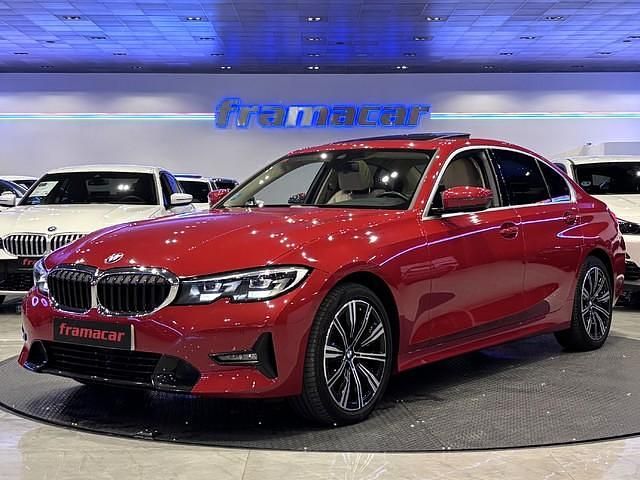 Rojo Usado 2021 BMW 318 Sport Line Berlina | 29.900 € (Caro) - Imagen 1/4