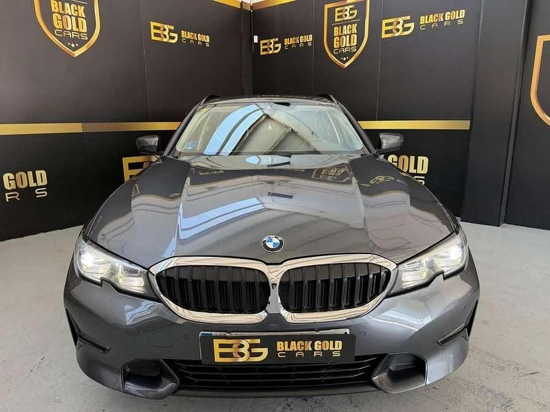 Usado BMW 320 Sport Line 190 CV (139 kW) 2020 Gris Familiar