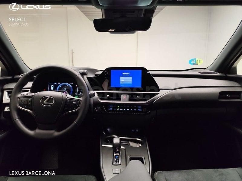 Usado Lexus UX 199 CV (146 kW) 2025 Azul SUV