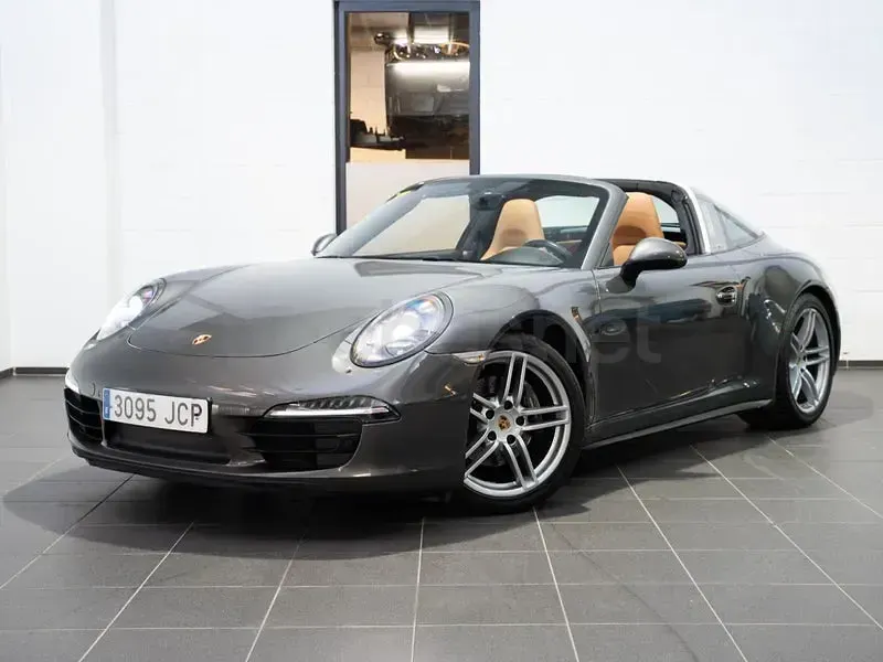 Usado Porsche 911 Targa 4 350 CV (257 kW) 2015 Gris / plata Descapotable