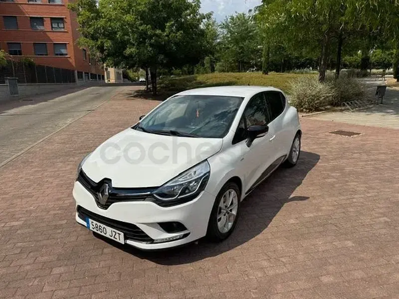 Usado Renault Clio IV Life 75 CV (55 kW) 2018 Blanco Berlina