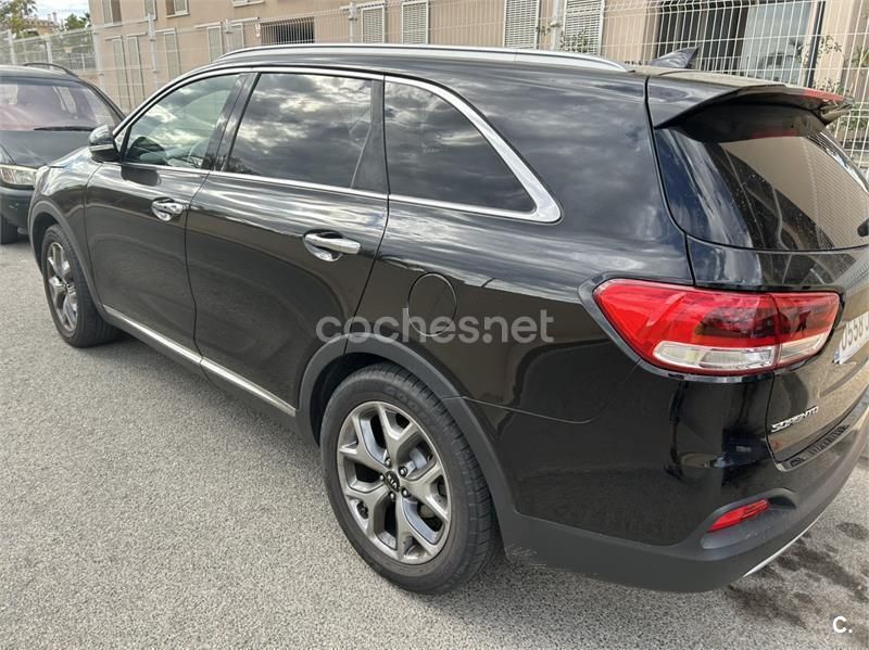 Usado Kia Sorento 200 CV (147 kW) 2016 Negro SUV