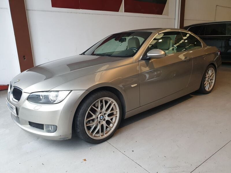 Gris Usado 2007 BMW 320 Berlina | 10.499 € - Imagen 1/4