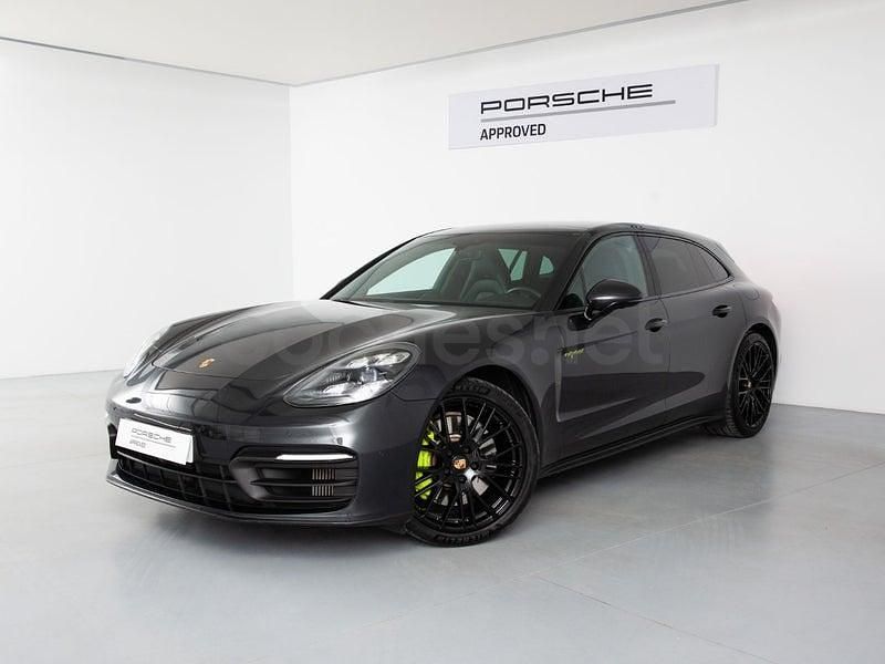 Usado Porsche Panamera Sport Turismo 462 CV (339 kW) 2023 Gris / plata Familiar