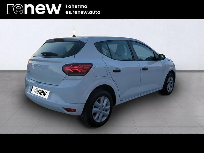 Usado Dacia Sandero Essentiel 101 CV (74 kW) 2023 Blanco Berlina