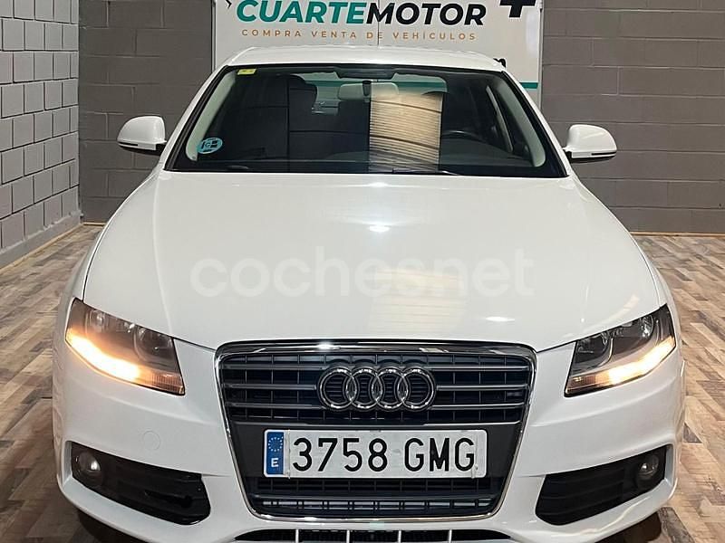 Usado Audi A4 Exclusive 120 CV (88 kW) 2009 Blanco Berlina