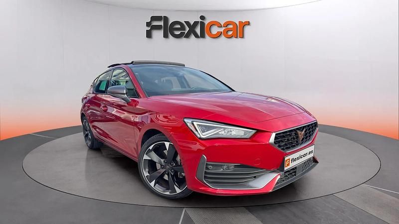 Usado Cupra Leon 150 CV (110 kW) 2023 Rojo Berlina