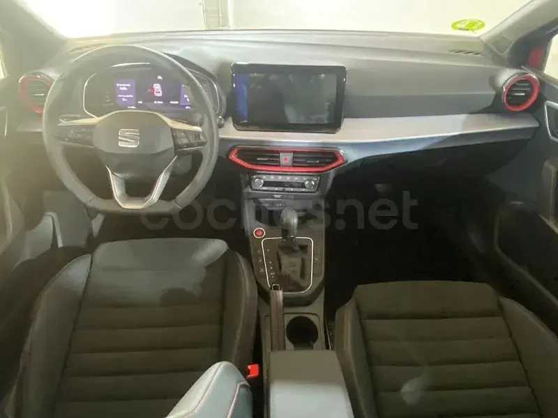 Usado Seat Ibiza FR 150 CV (110 kW) 2022 Rojo Utilitario