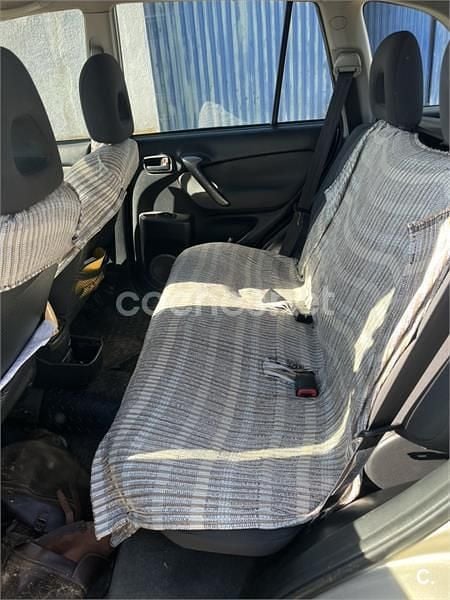 Beige Usado 2003 Toyota RAV4 Sol SUV | 5000 € (Super precio) - Imagen 1/4