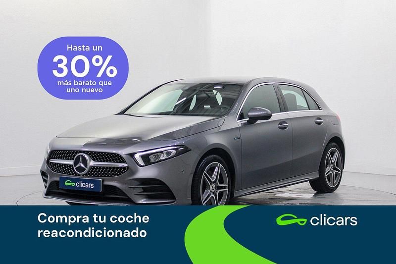 Usado Mercedes A250 218 CV (160 kW) 2021 Gris / plata Berlina