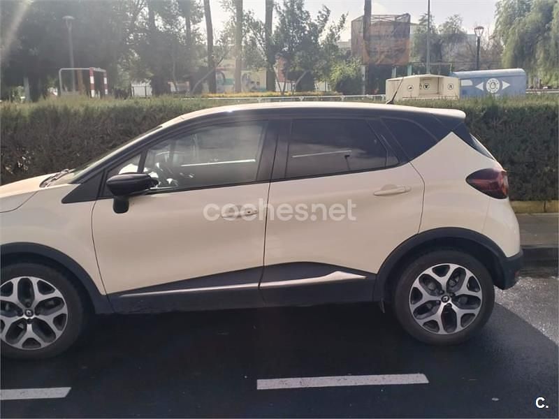 Usado Renault Captur Zen 90 CV (66 kW) 2018 Blanco SUV