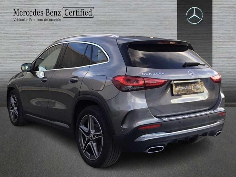 Usado Mercedes GLA200 150 CV (110 kW) 2021 Gris SUV