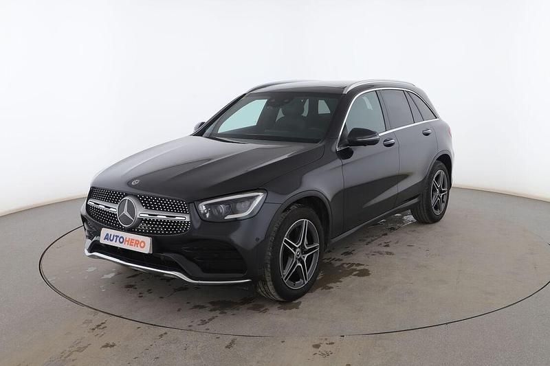 Usado Mercedes GLC200 AMG line 197 CV (144 kW) 2020 Gris SUV