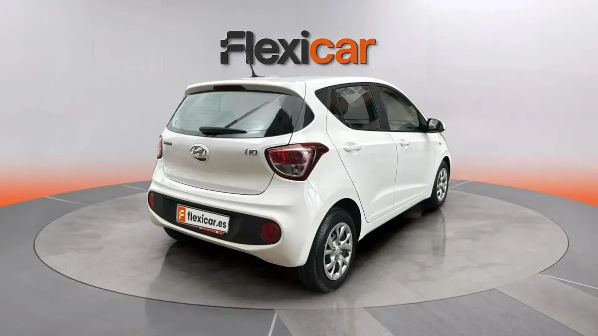 Usado Hyundai i10 67 CV (49 kW) 2019 Blanco Utilitario