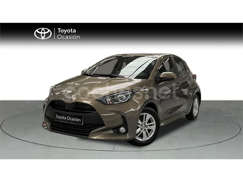 Negro Usado 2024 Toyota Yaris Berlina | 17.900 € (Buen precio) - Imagen 1/4
