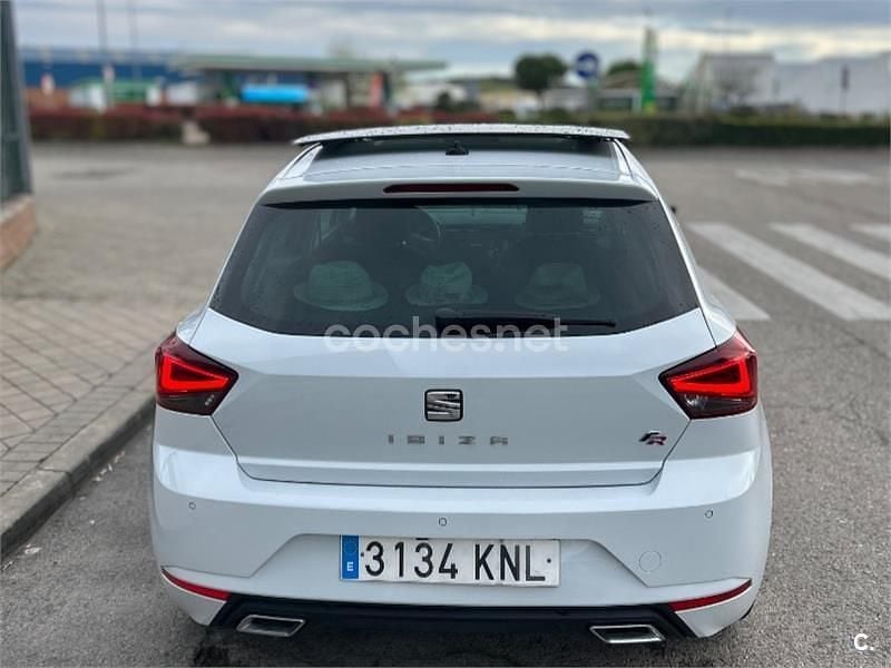 Usado Seat Ibiza FR 150 CV (110 kW) 2018 Blanco Utilitario