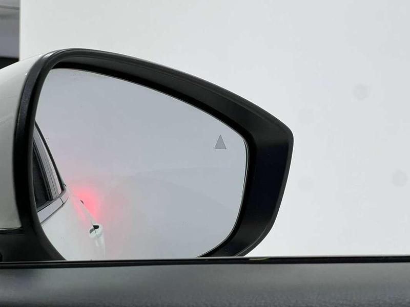 Usado Mazda CX-30 Prime-Line 121 CV (88 kW) 2023 Blanco SUV