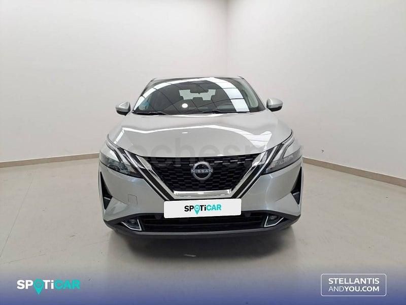Usado Nissan Qashqai Acenta 190 CV (139 kW) 2023 Gris SUV