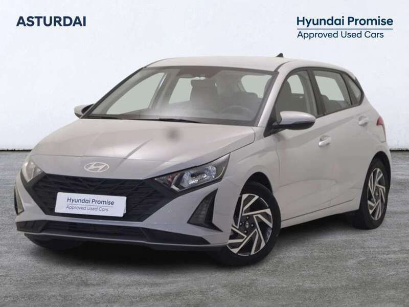 Gris Usado 2024 Hyundai i20 Utilitario | 17.500 € (Precio justo) - Imagen 1/4