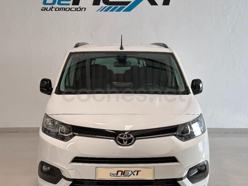 Usado Toyota Proace Verso Active 131 CV (96 kW) 2023 Blanco Familiar