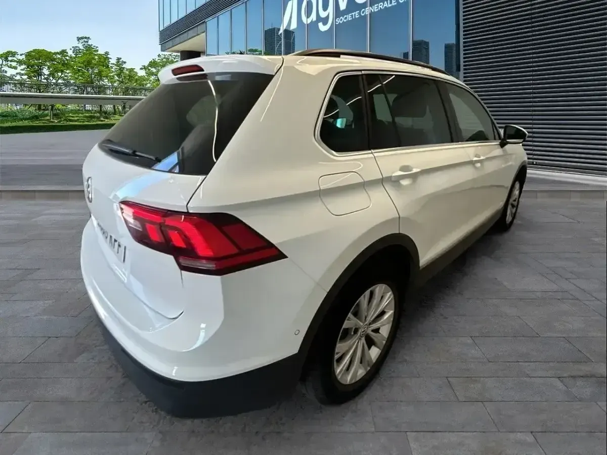 Usado VW Tiguan Advance 150 CV (110 kW) 2018 Blanco SUV