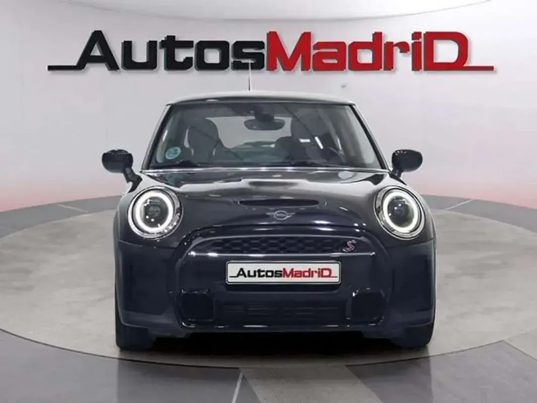 Usado Mini Cooper S 178 CV (130 kW) 2023 Negro Utilitario