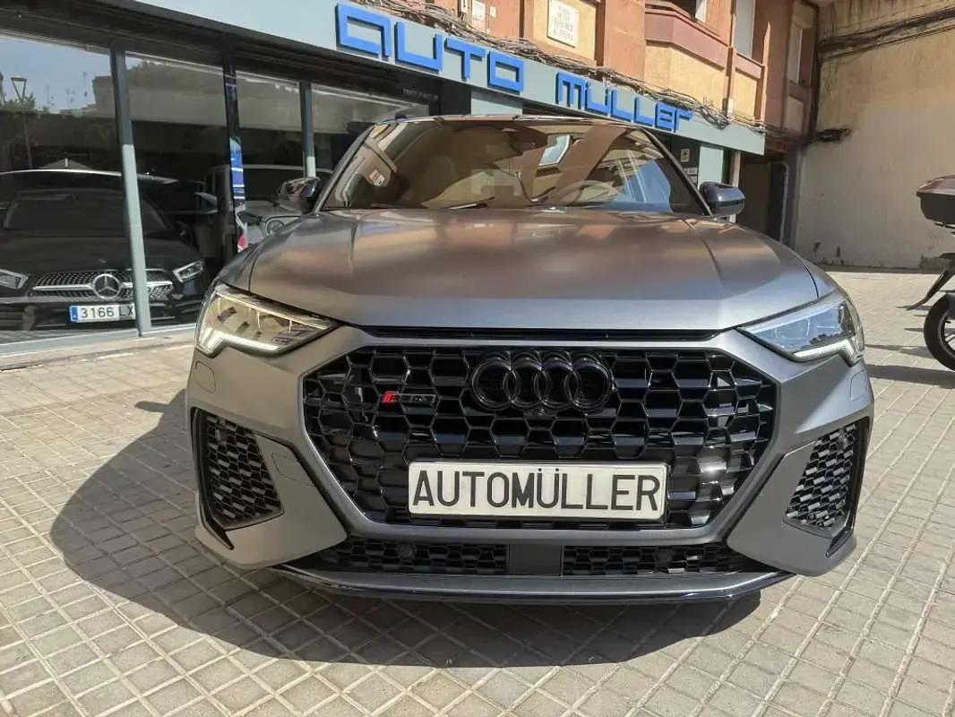 Usado Audi RS Q3 Sportback 400 CV (294 kW) 2024 Gris SUV