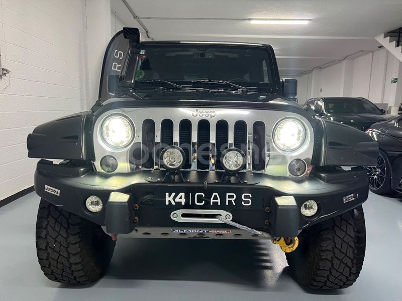 Usado Jeep Wrangler Unlimited Rubicon 284 CV (208 kW) 2018 Gris / plata SUV