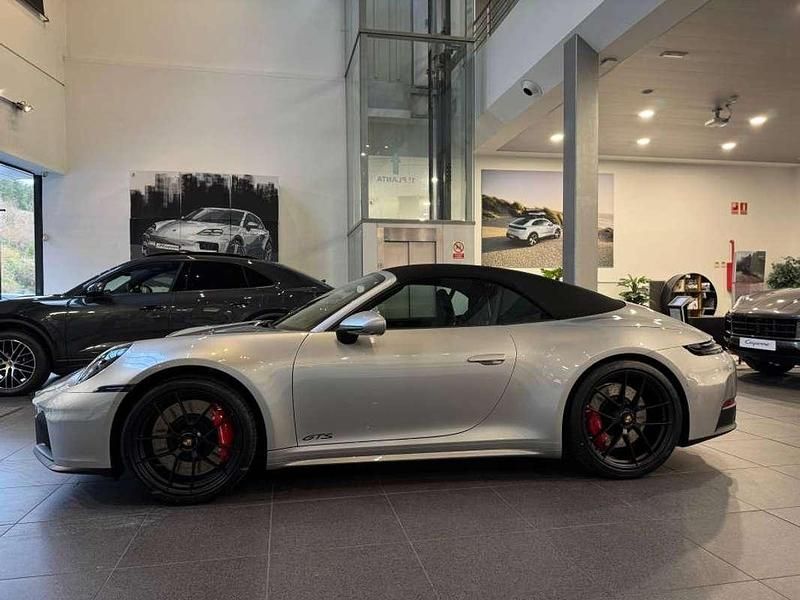 Nuevo Porsche 911 Carrera GTS 485 CV (356 kW) 2025 Descapotable
